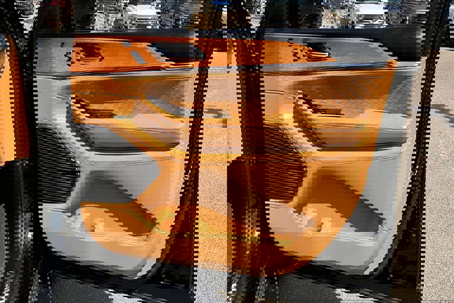 Used 2023 Jeep Grand Cherokee Summit image 23