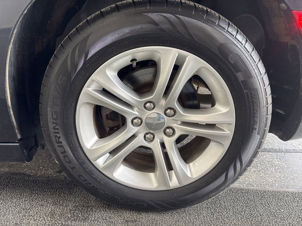 Used 2019 Dodge Charger SXT RWD image 7