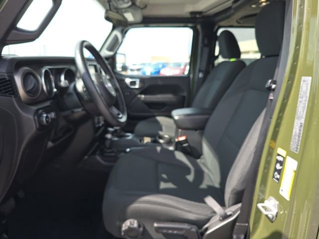 Used 2020 Jeep Wrangler Unlimited Sport image 11