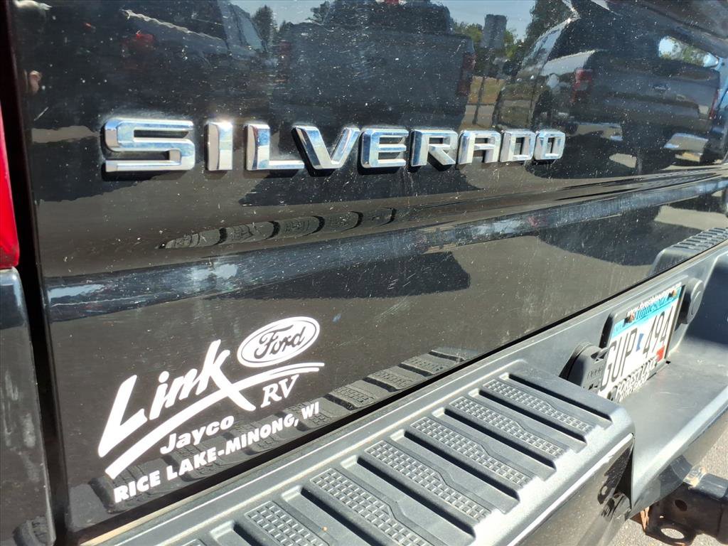 Used 2019 Chevrolet Silverado 1500 LT w/ All-Star Edition AWD/4WD image 4