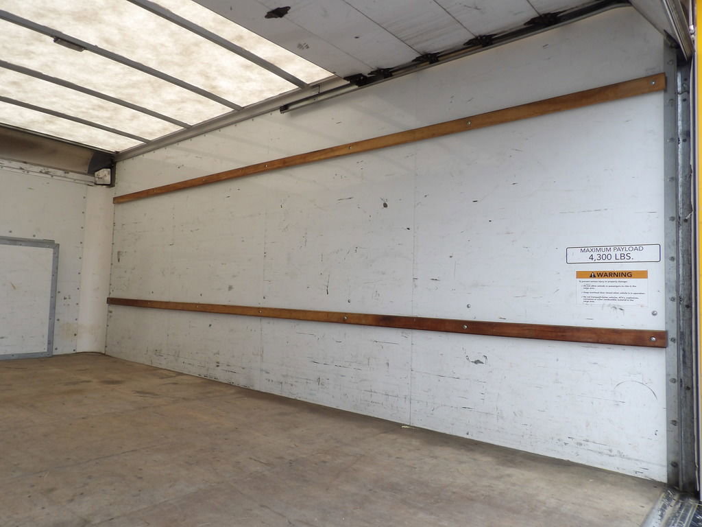 Used 2021 Ford E-350 and Econoline 350 Super Duty RWD image 38
