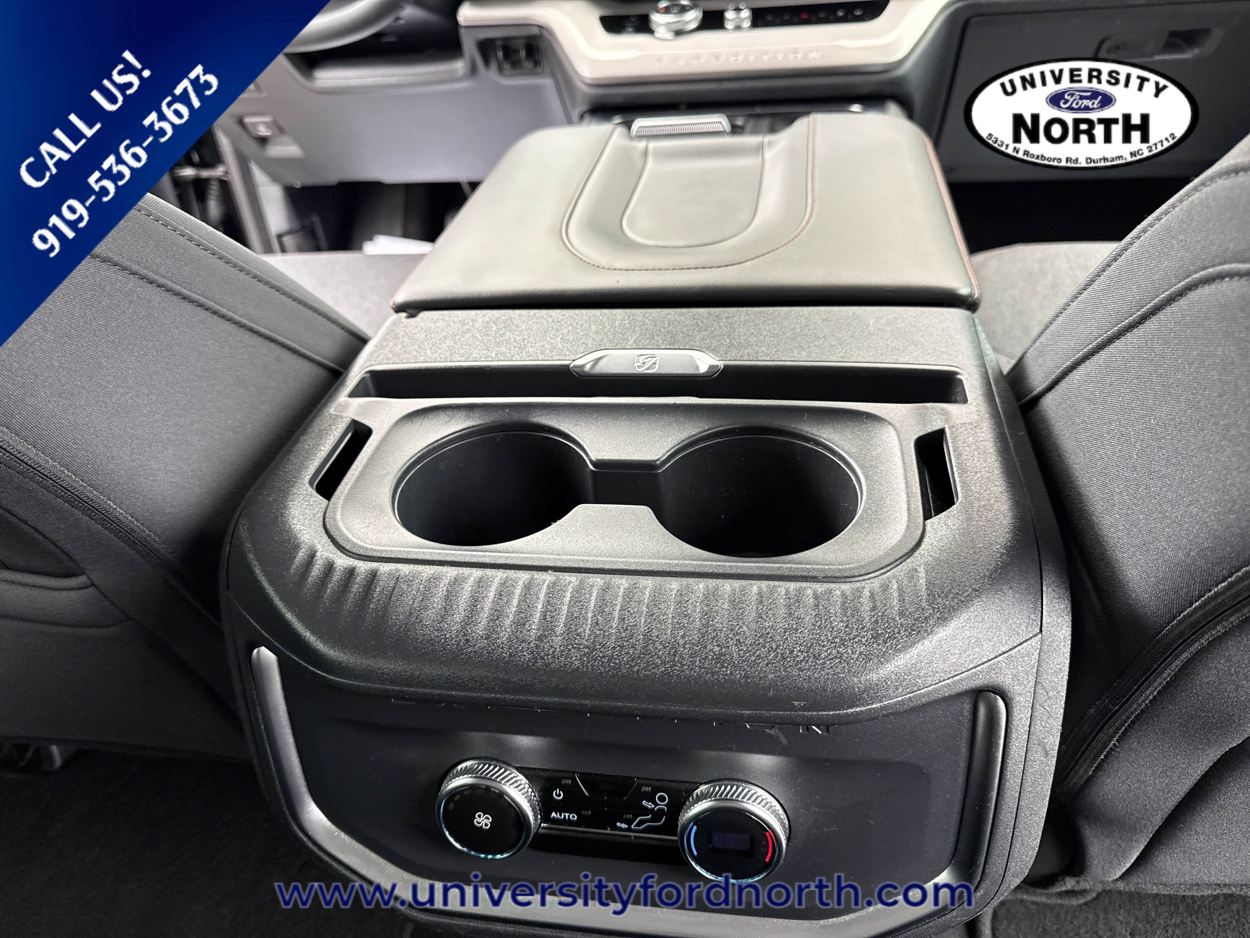 Used 2025 Ford Expedition Active RWD image 39