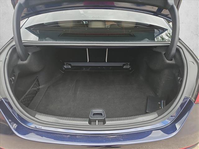 Used 2023 Mercedes-Benz C 300 4MATIC Sedan image 6