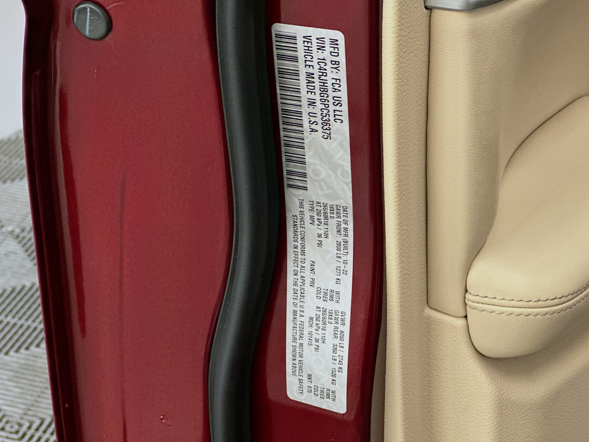 Used 2023 Jeep Grand Cherokee Limited AWD/4WD image 12