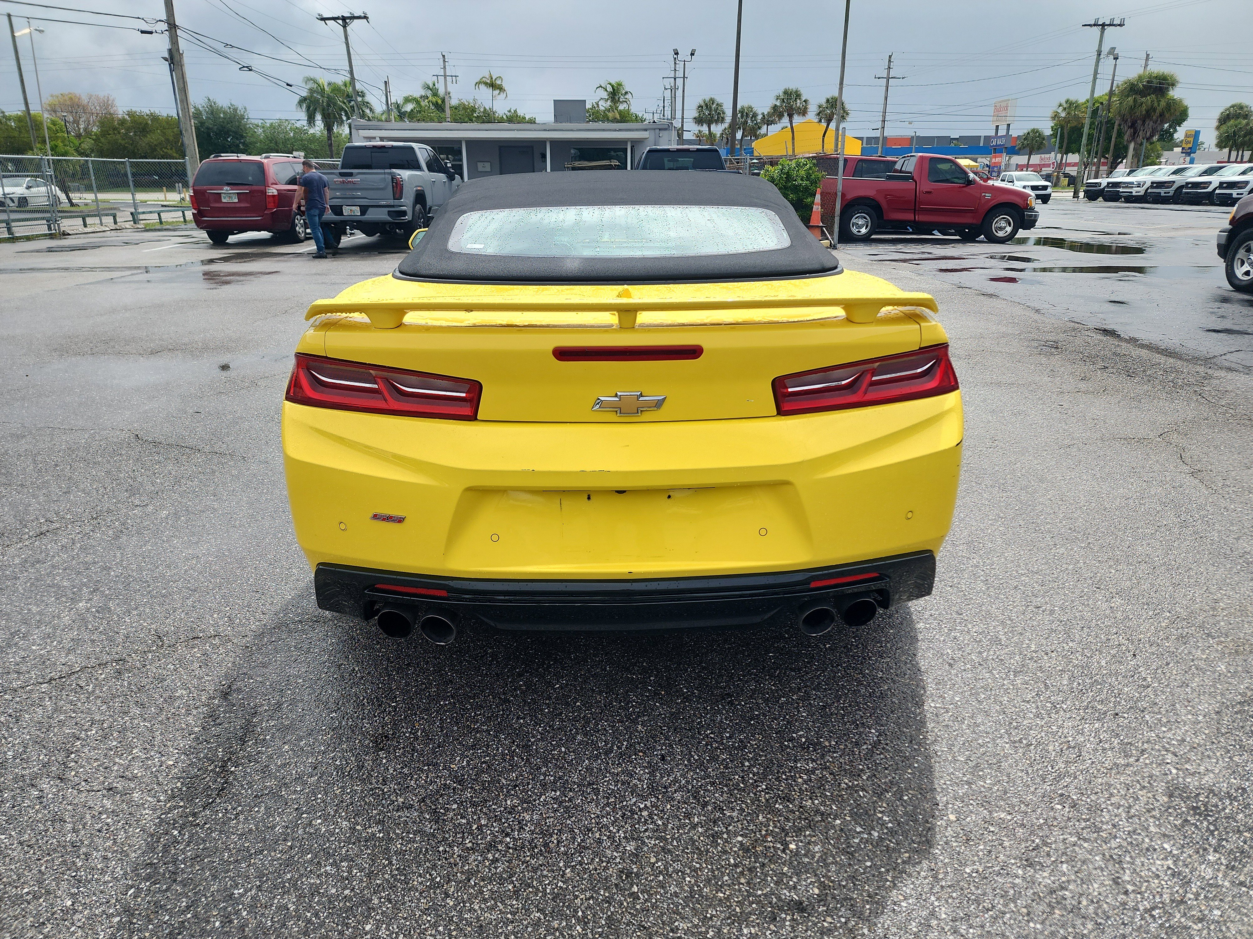 Used 2017 Chevrolet Camaro SS image 4