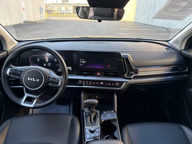 Certified 2025 Kia Sportage EX FWD image 25