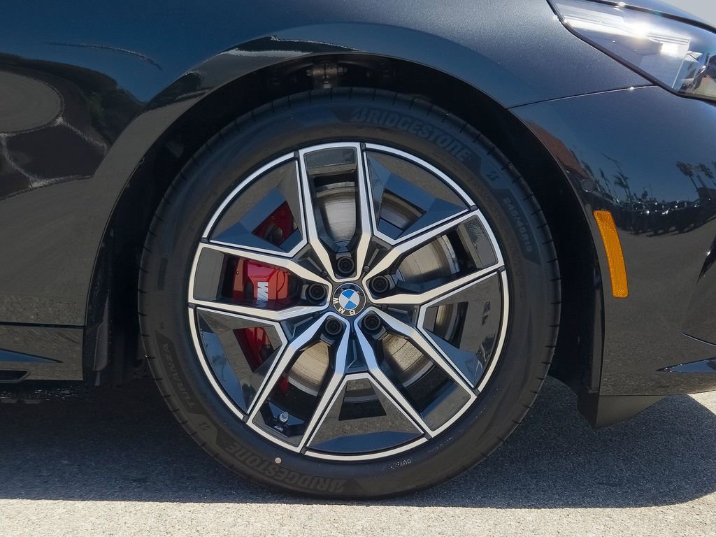 New 2026 BMW i5 eDrive40 image 6