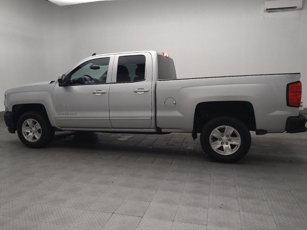 Used 2019 Chevrolet Silverado 1500 LT RWD image 3
