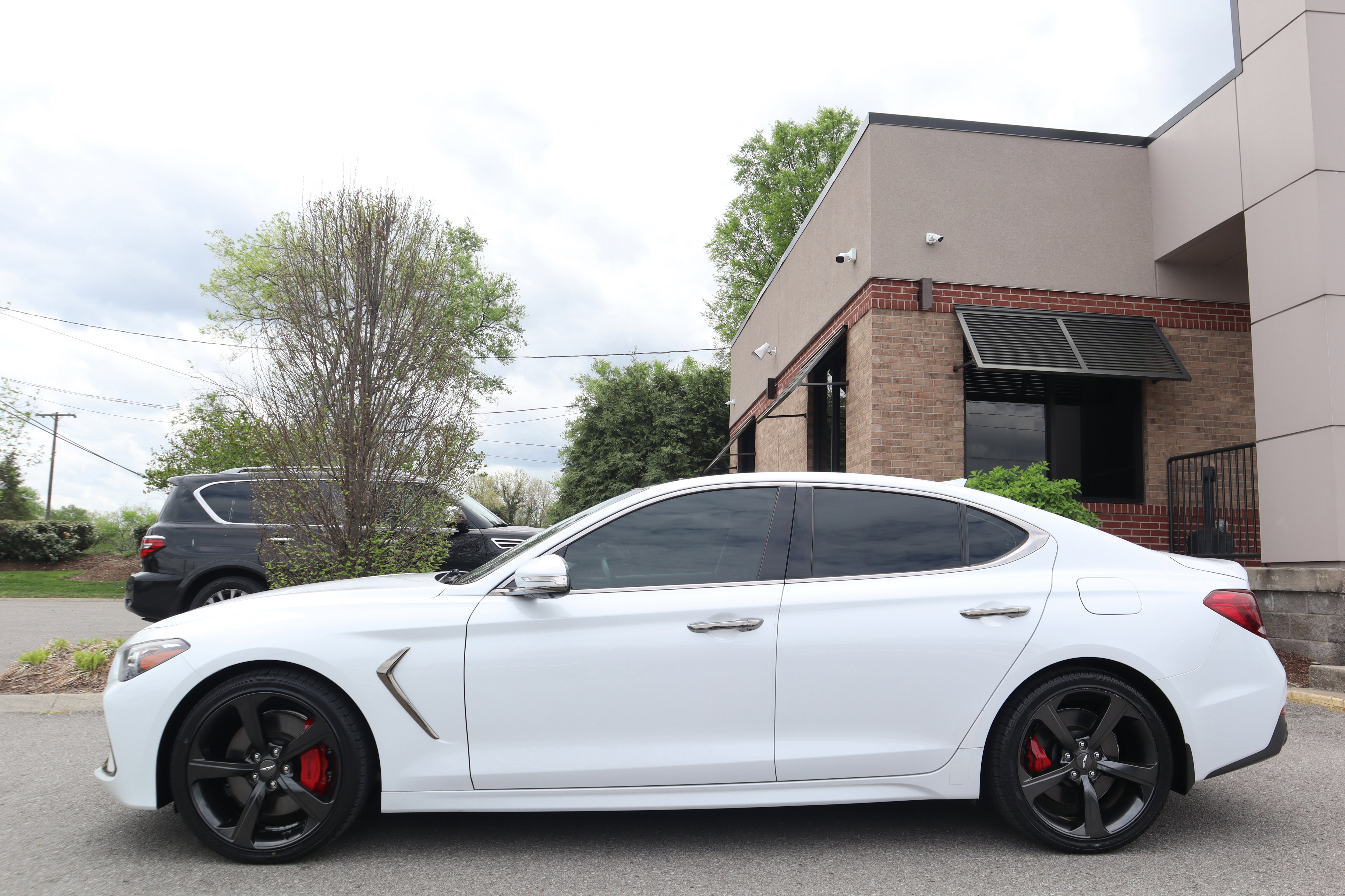 Used 2019 Genesis G70 3.3T Advanced w/ Sport Package image 10