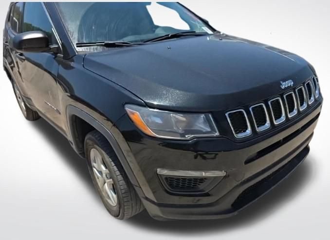 Used 2021 Jeep Compass Sport w/ Cold Weather Group AWD/4WD image 2