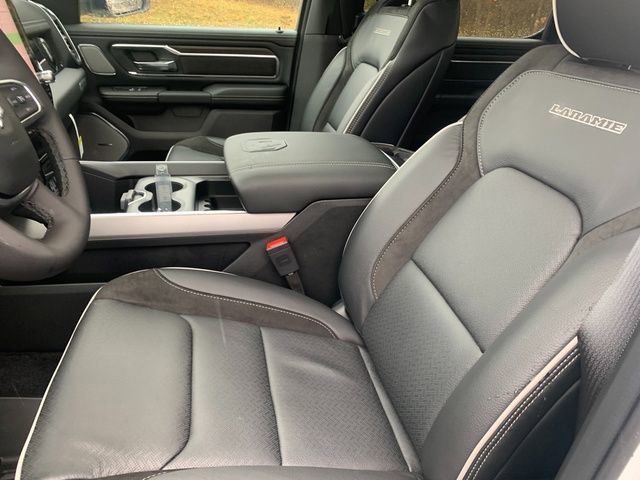 New 2026 RAM 1500 Laramie w/ Night Edition AWD/4WD image 11