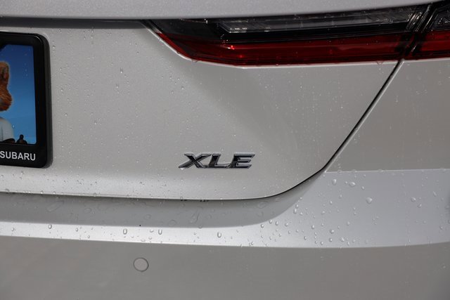 Used 2025 Toyota Camry XLE image 49