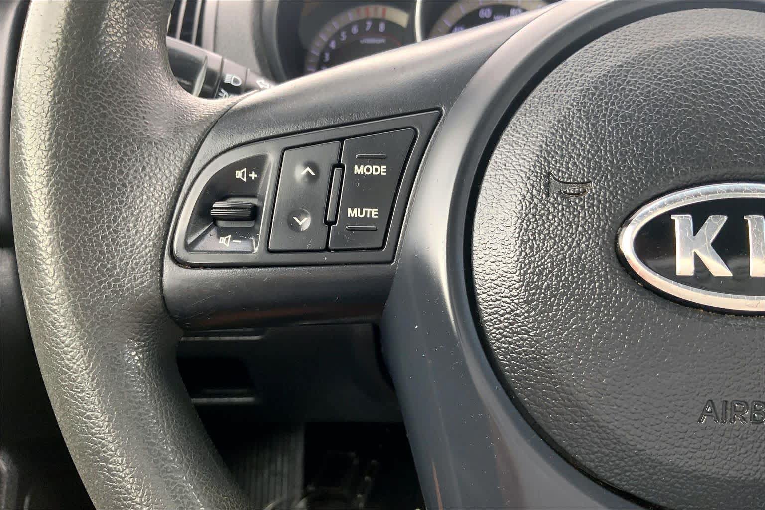 Used 2012 Kia Forte EX FWD image 23