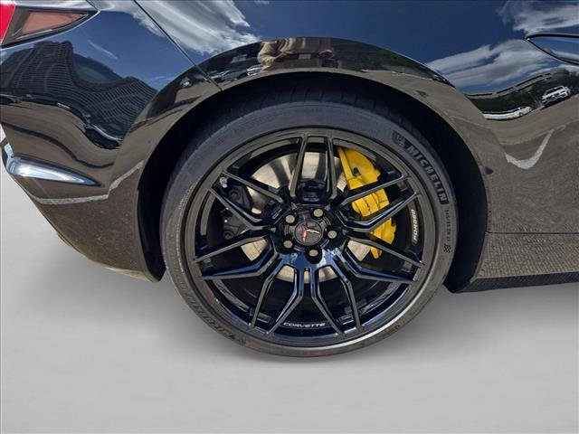 Used 2026 Chevrolet Corvette Z06 w/ Stealth Interior Trim Package RWD image 20
