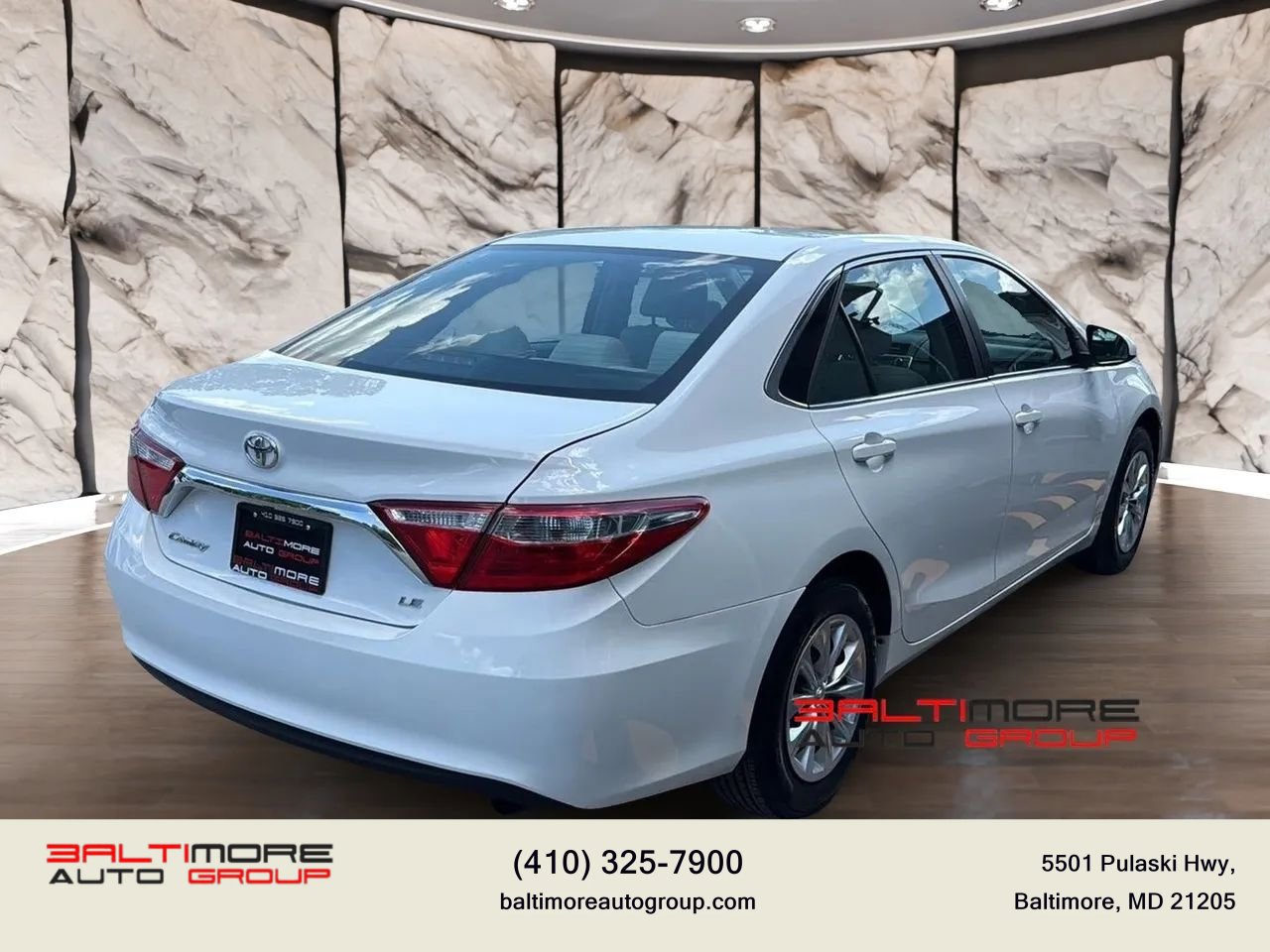Used 2017 Toyota Camry LE FWD image 4