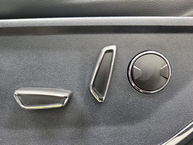 Used 2021 Ford F150 Lariat w/ Equipment Group 502A High image 19