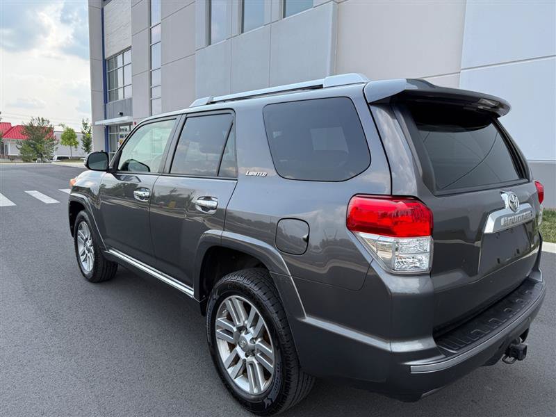 Used 2013 Toyota 4Runner Limited AWD/4WD image 9