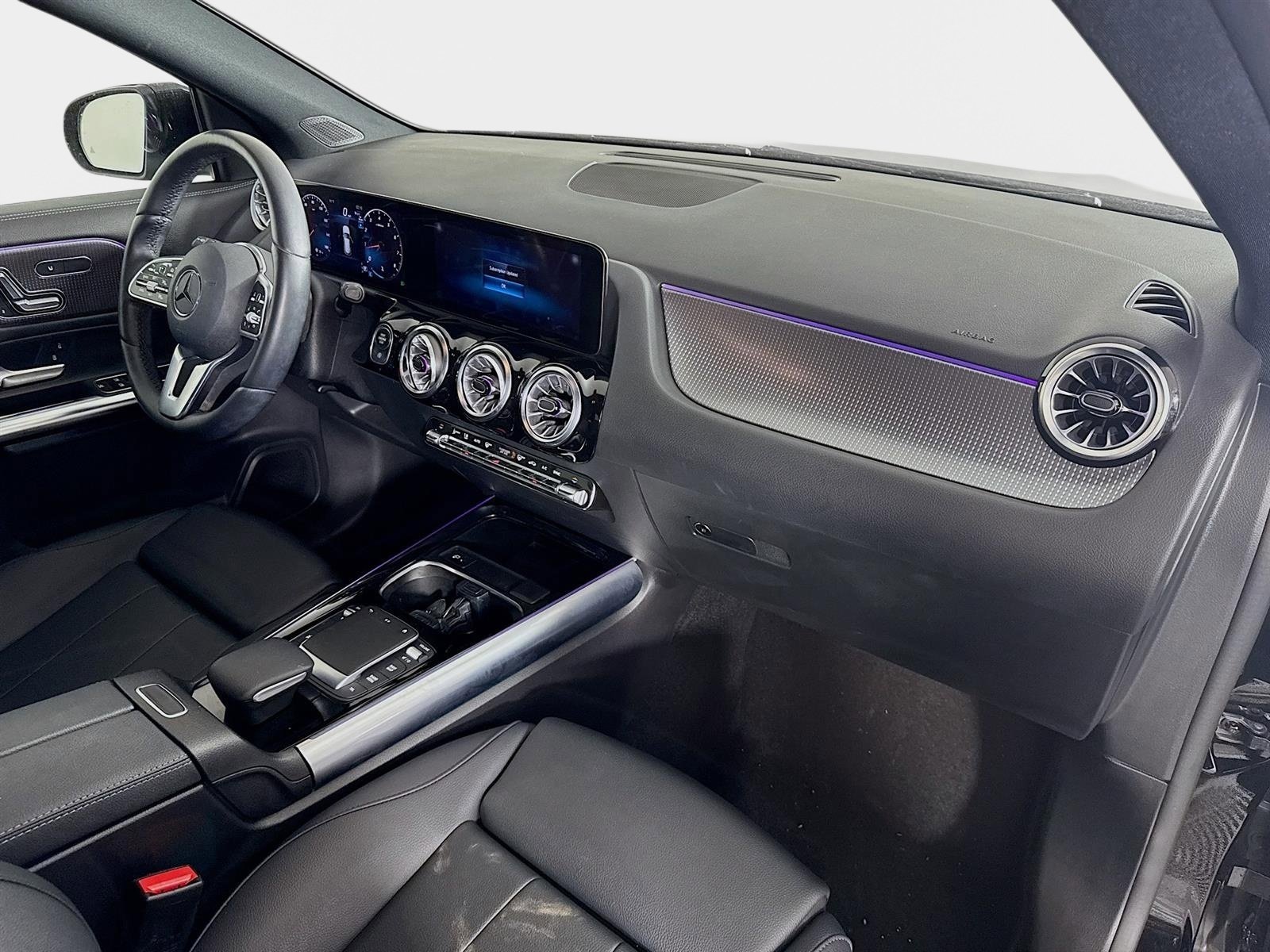 Used 2023 Mercedes-Benz GLA 250 4MATIC image 30