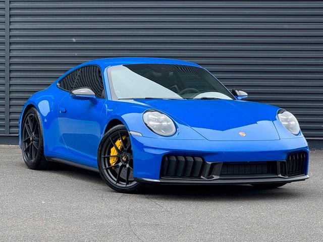 Used 2026 Porsche 911 Carrera GTS RWD image 9