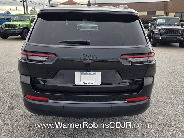 New 2026 Jeep Grand Cherokee L Limited RWD image 11