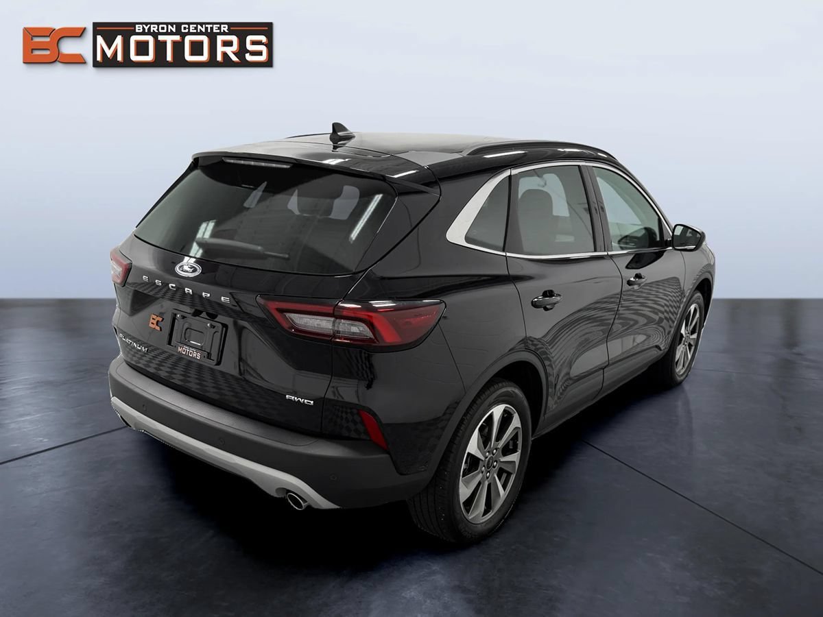 Used 2025 Ford Escape Platinum AWD/4WD image 6