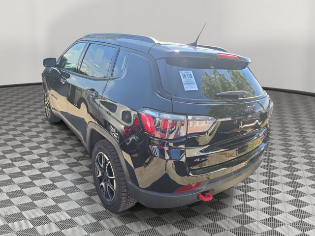 Used 2025 Jeep Compass Trailhawk AWD/4WD image 4