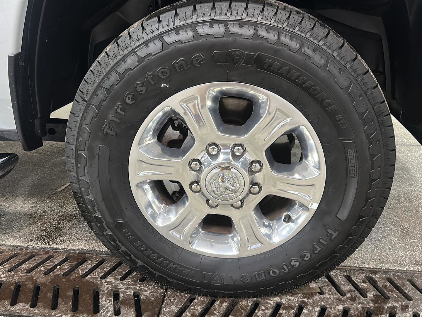 Certified 2024 RAM 2500 Big Horn AWD/4WD image 12