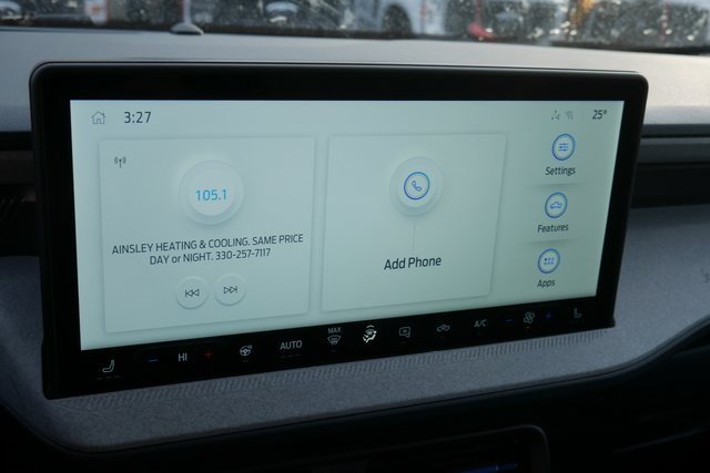 New 2025 Ford Maverick XLT w/ Equipment Group 301A image 19