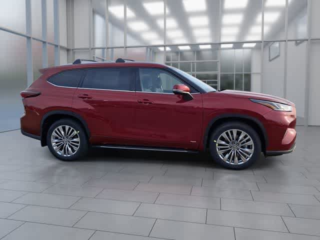 New 2026 Toyota Highlander Platinum AWD/4WD image 7