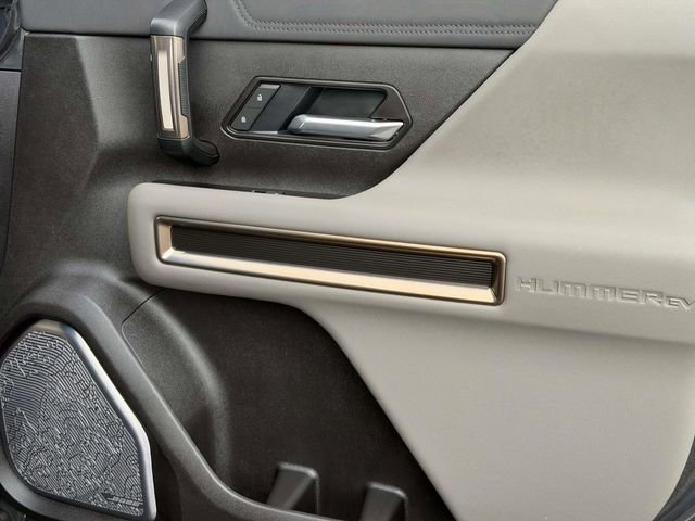Used 2025 GMC Hummer EV 3X image 6