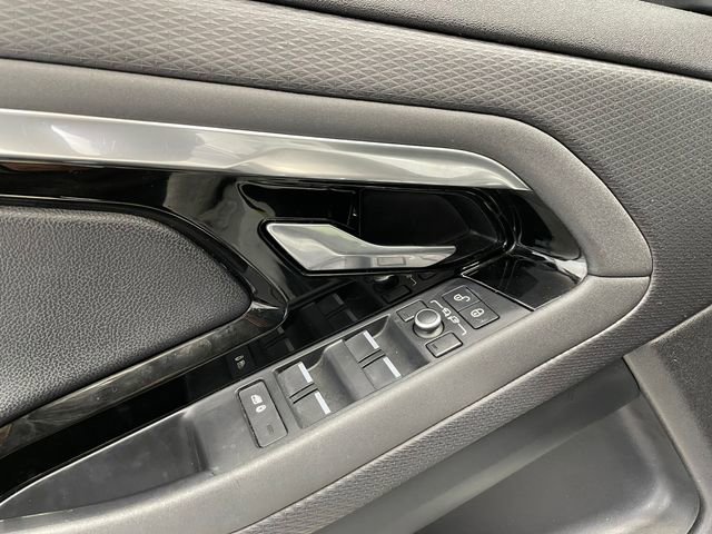 Used 2020 Land Rover Range Rover Evoque S image 36