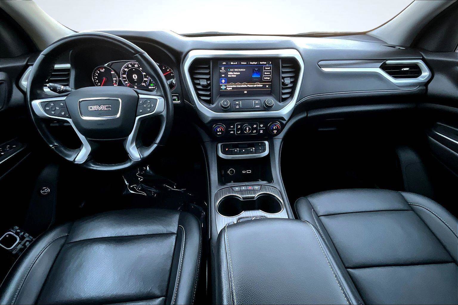Used 2023 GMC Acadia SLT w/ Technology Package image 16