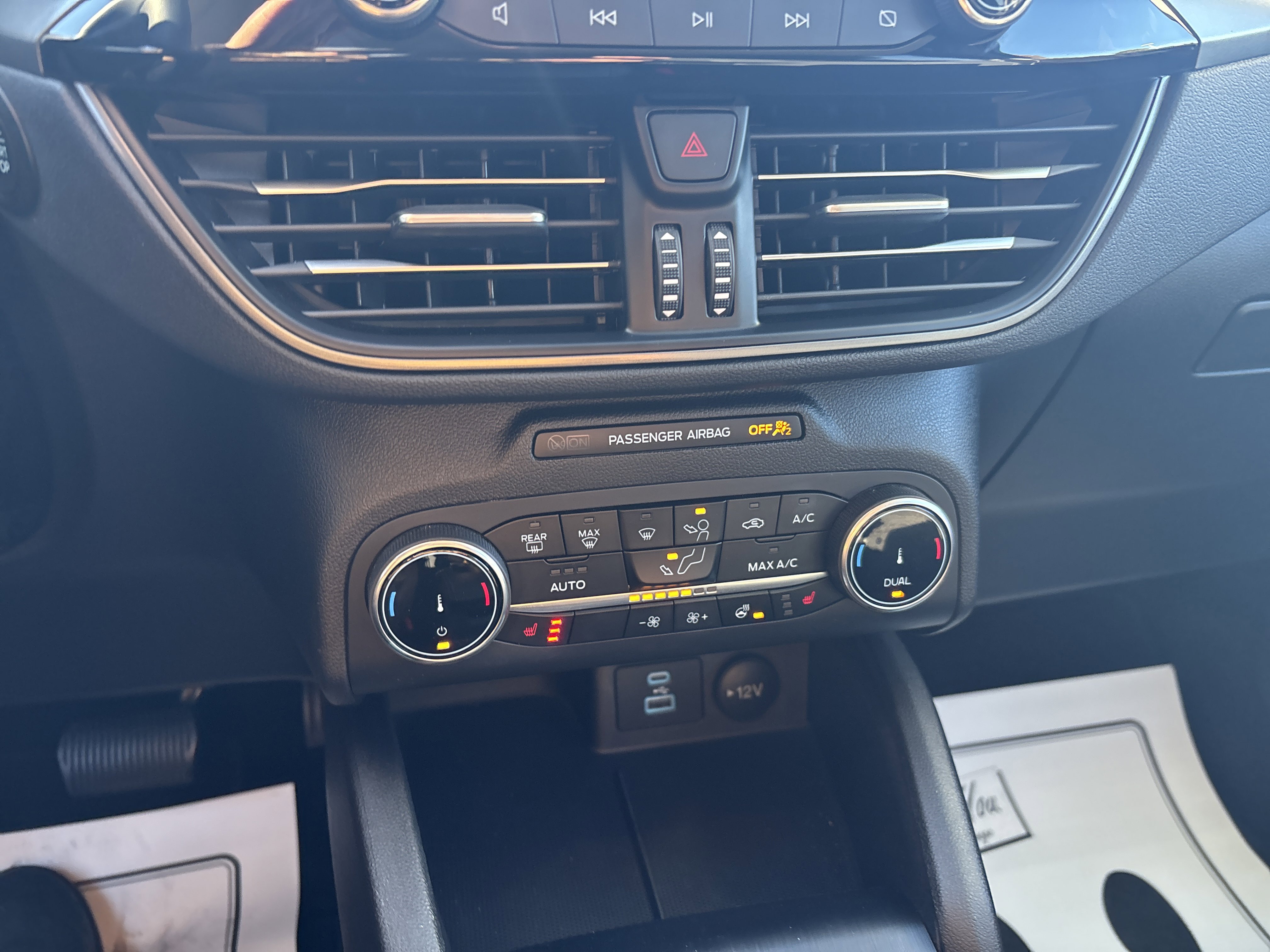 Used 2023 Ford Escape Active image 25