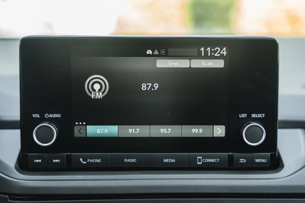 Used 2025 Honda Accord SE image 17