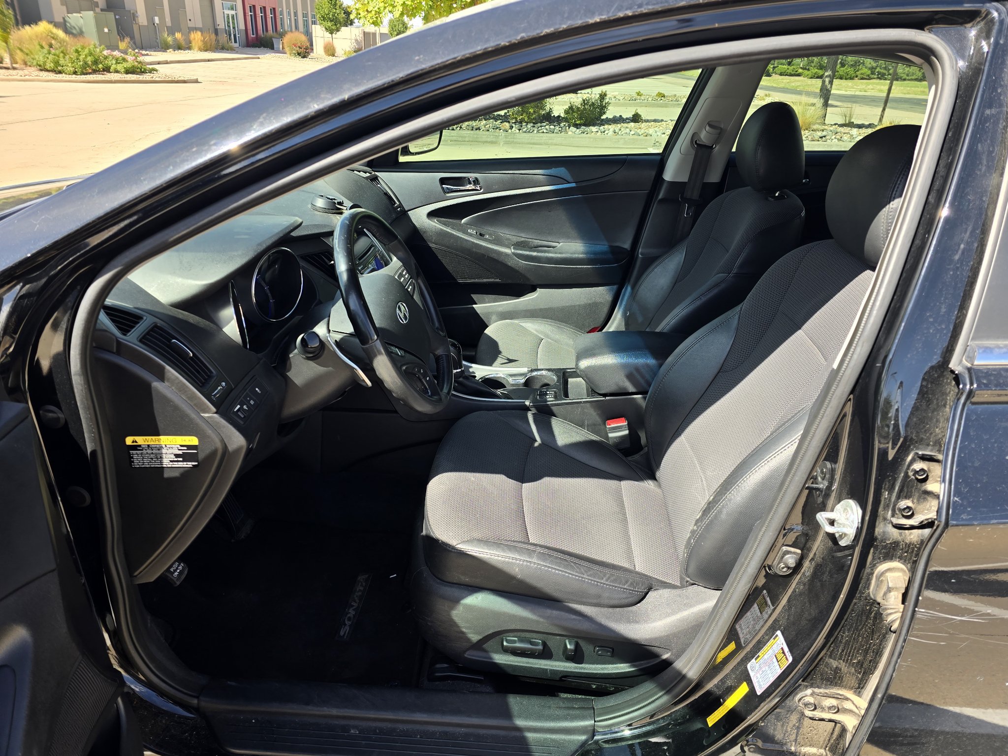 Used 2013 Hyundai Sonata SE FWD image 12