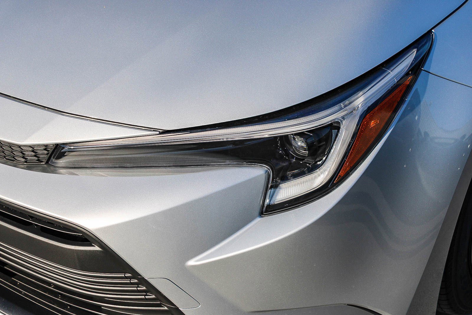 New 2026 Toyota Corolla LE FWD image 5