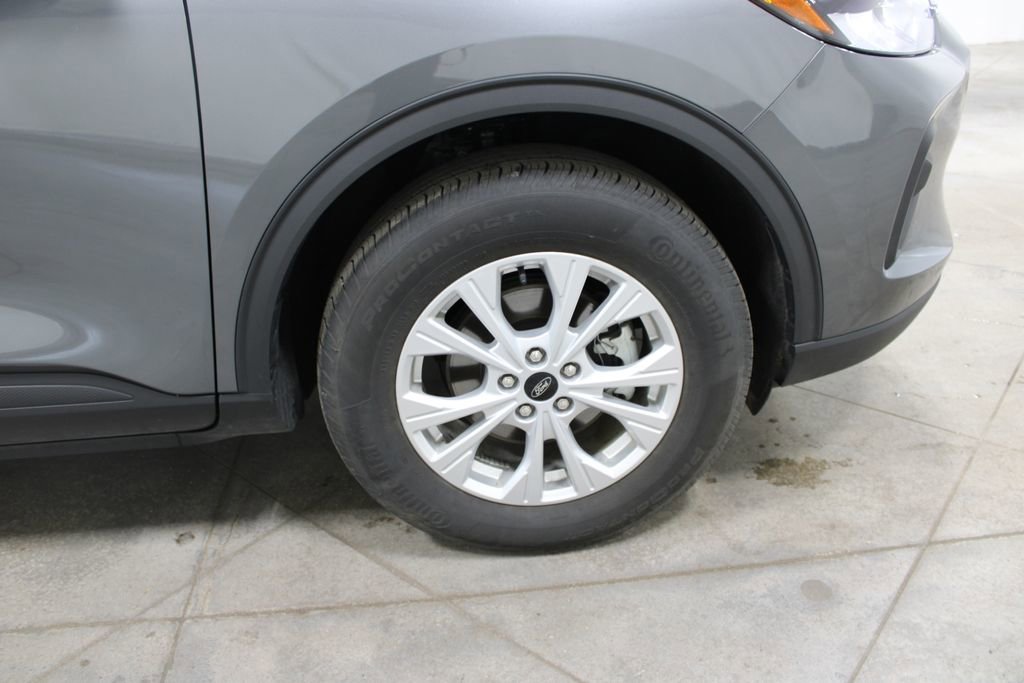 Used 2025 Ford Escape Active AWD/4WD image 37