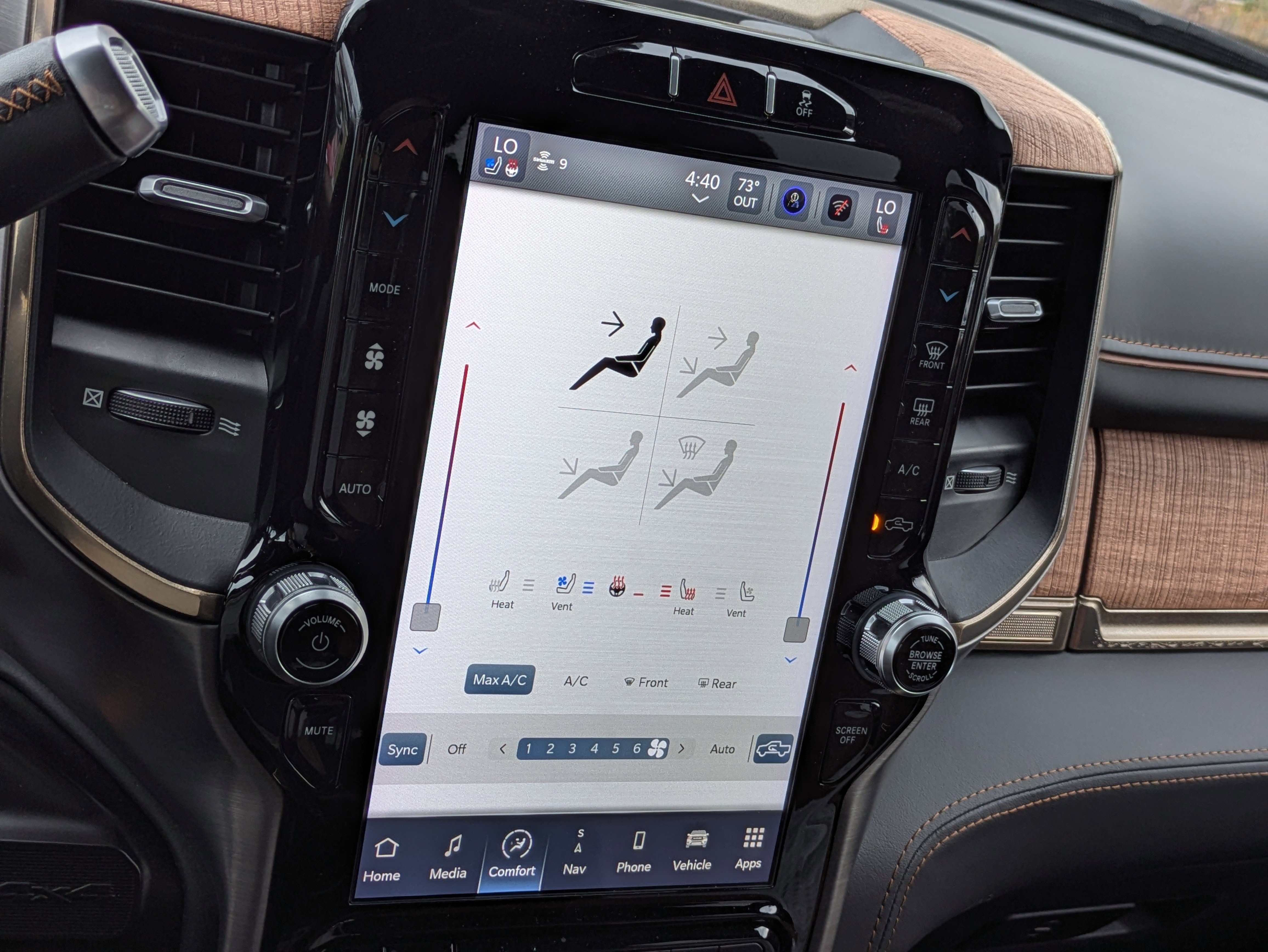 Used 2022 RAM 2500 Limited image 30