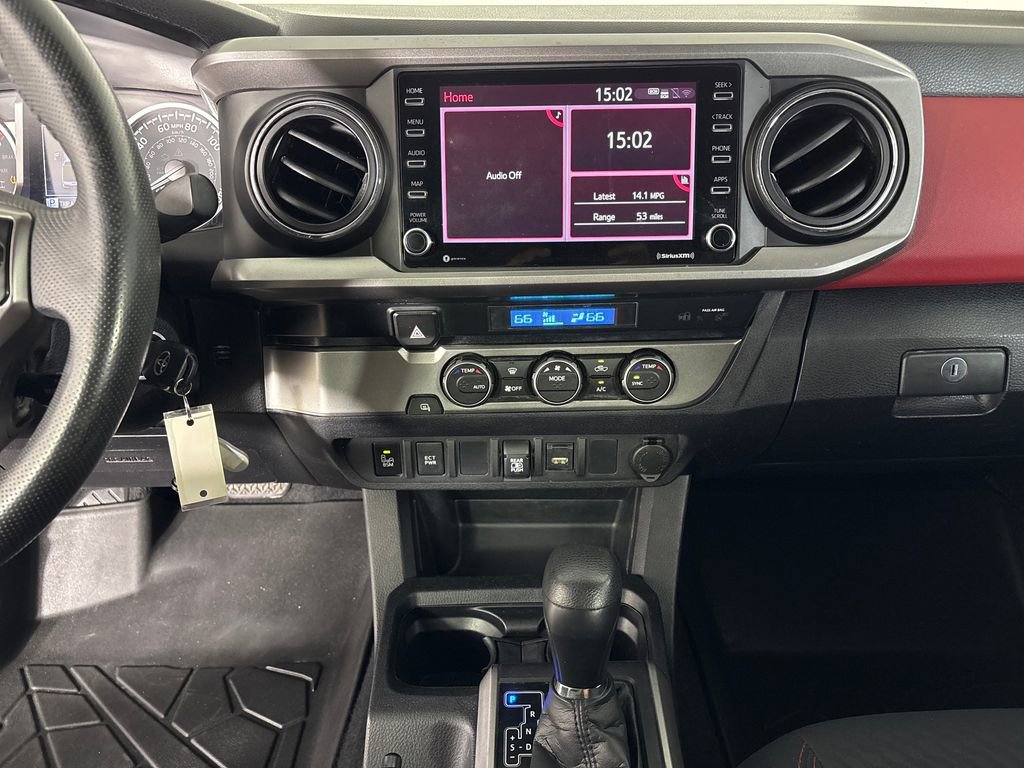 Used 2022 Toyota Tacoma SR5 w/ Technology Package RWD image 28