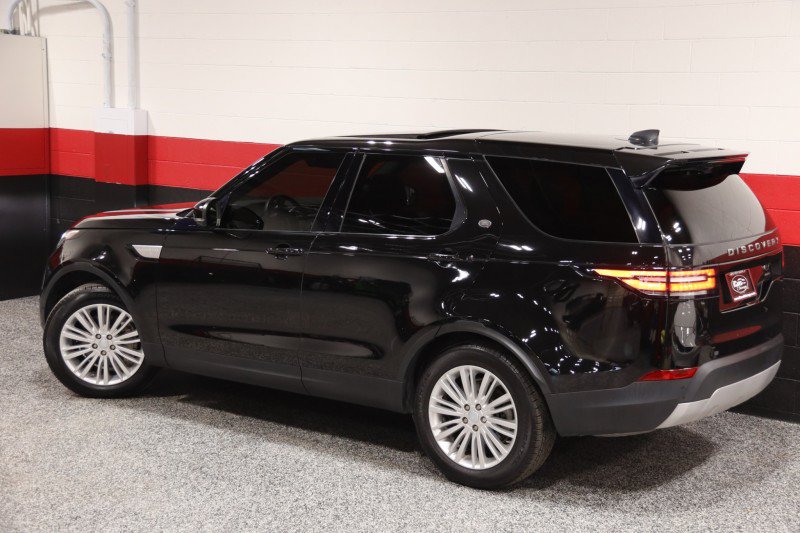 Used 2020 Land Rover Discovery HSE AWD/4WD image 25