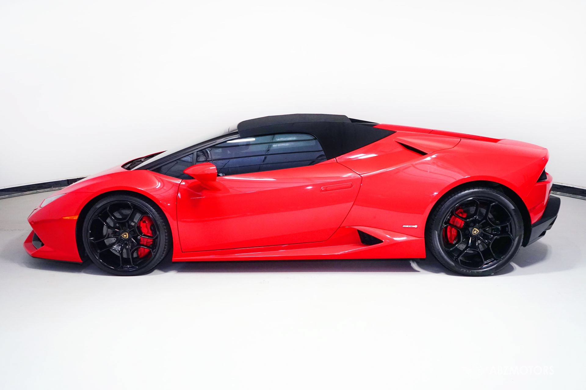 Used 2017 Lamborghini Huracan LP 610-4 AWD/4WD image 5