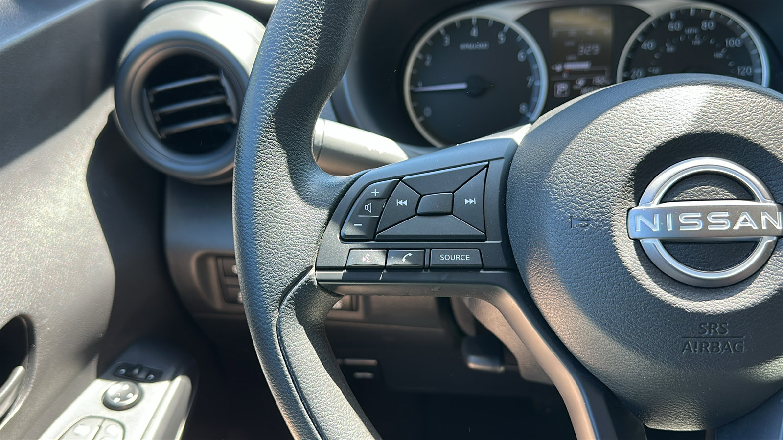 Certified 2024 Nissan Kicks S FWD image 14