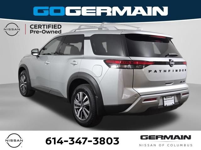 Certified 2024 Nissan Pathfinder SL w/ Black Appearance Package AWD/4WD image 9