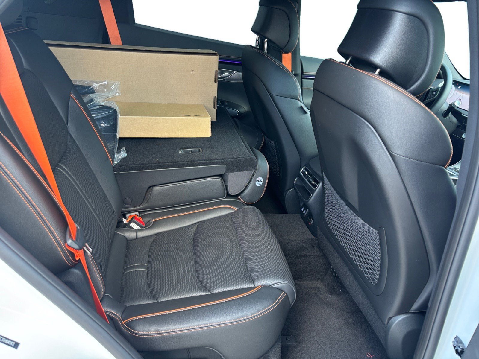 New 2026 Genesis GV70 3.5T Sport Advanced AWD/4WD image 11