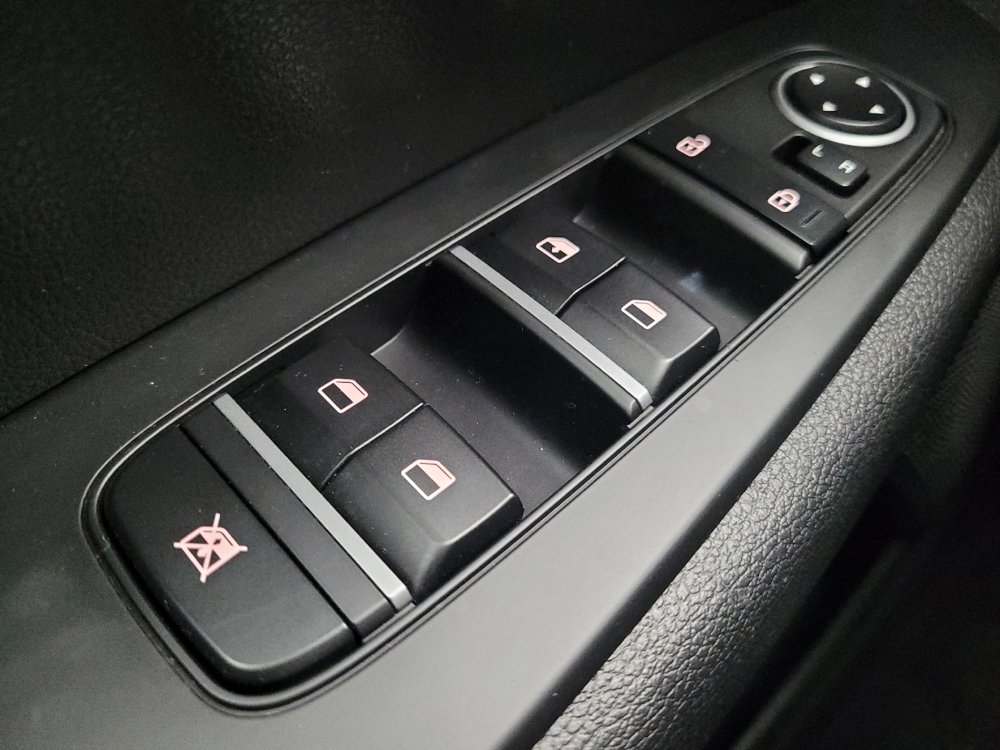 Used 2023 Kia Forte LXS image 27