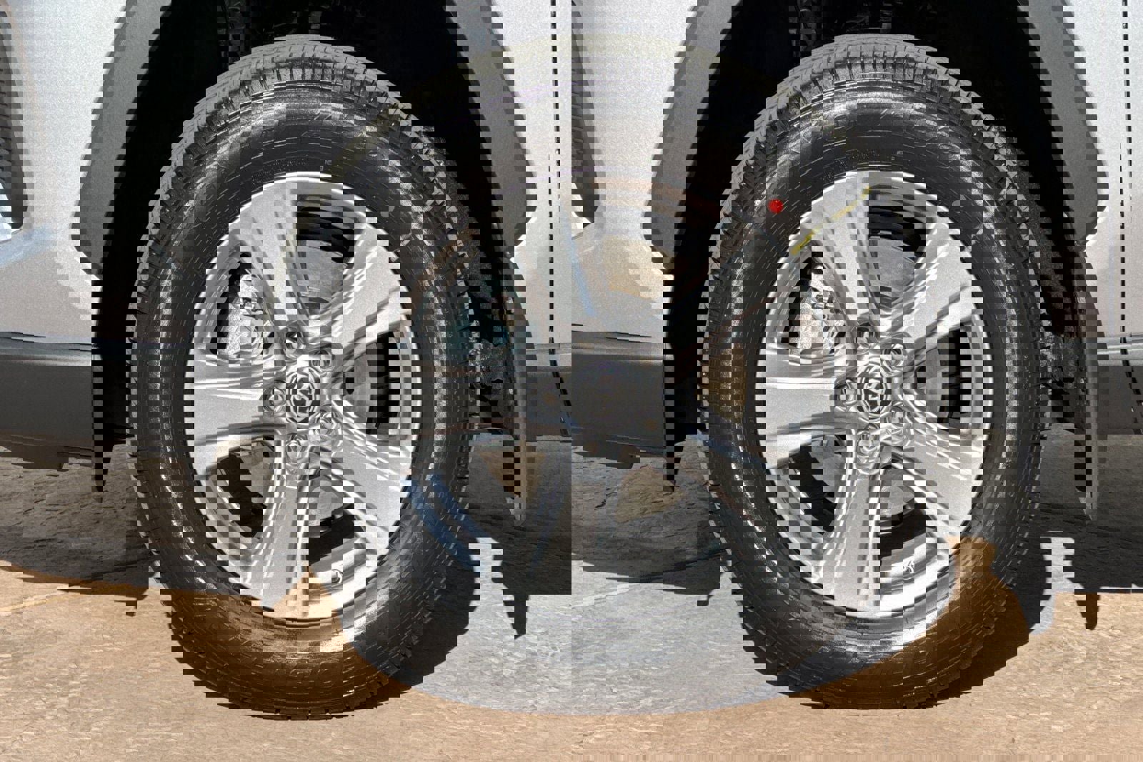 New 2025 Toyota RAV4 XLE image 31