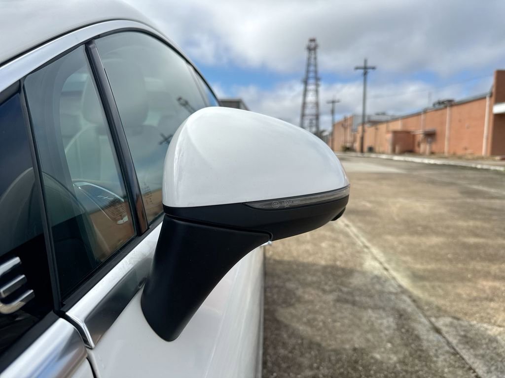 Used 2024 Mercedes-Benz EQE 350+ 4MATIC Sedan image 11