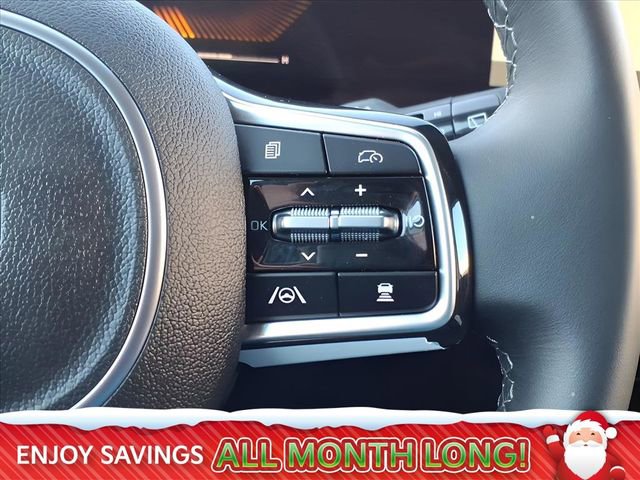 Used 2025 Kia Sorento S image 31