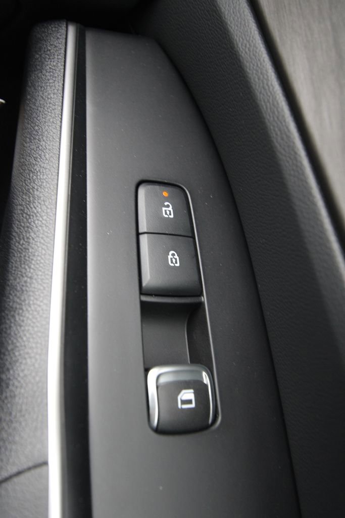 New 2026 Kia Sorento X-Line EX image 26