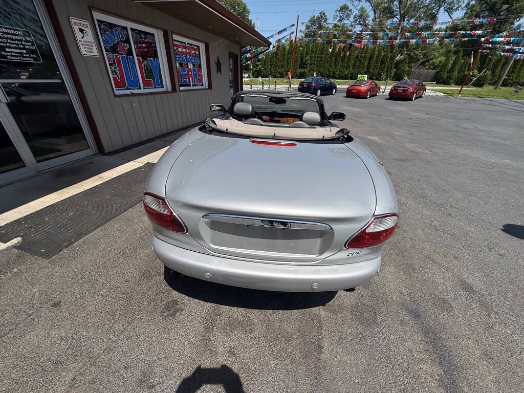 Used 2002 Jaguar XK8 Convertible RWD image 6